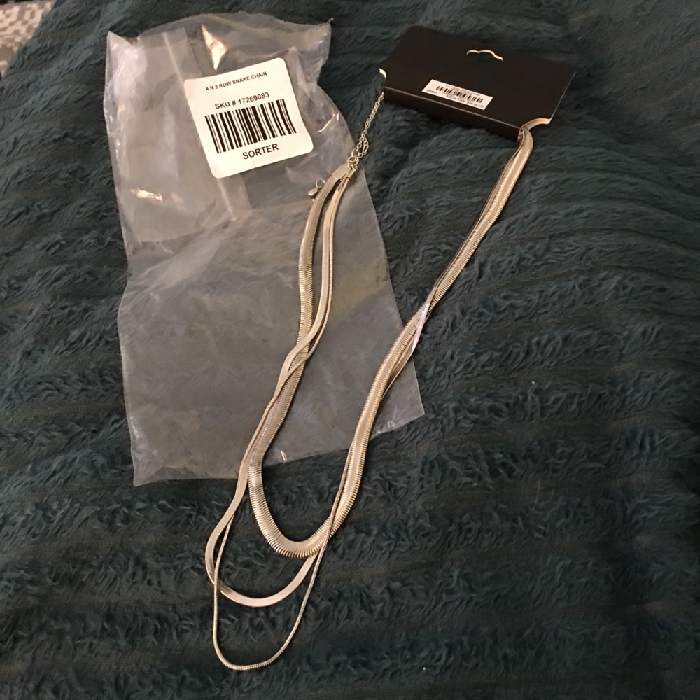 Torrid 3 strand silver snake chain nwt
